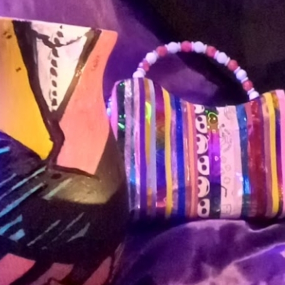 Vinyl Vector-ized seasonal gifts - Picture 8 of 9